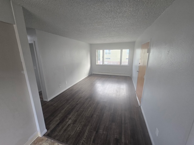 4404 San Roberto Avenue - 1