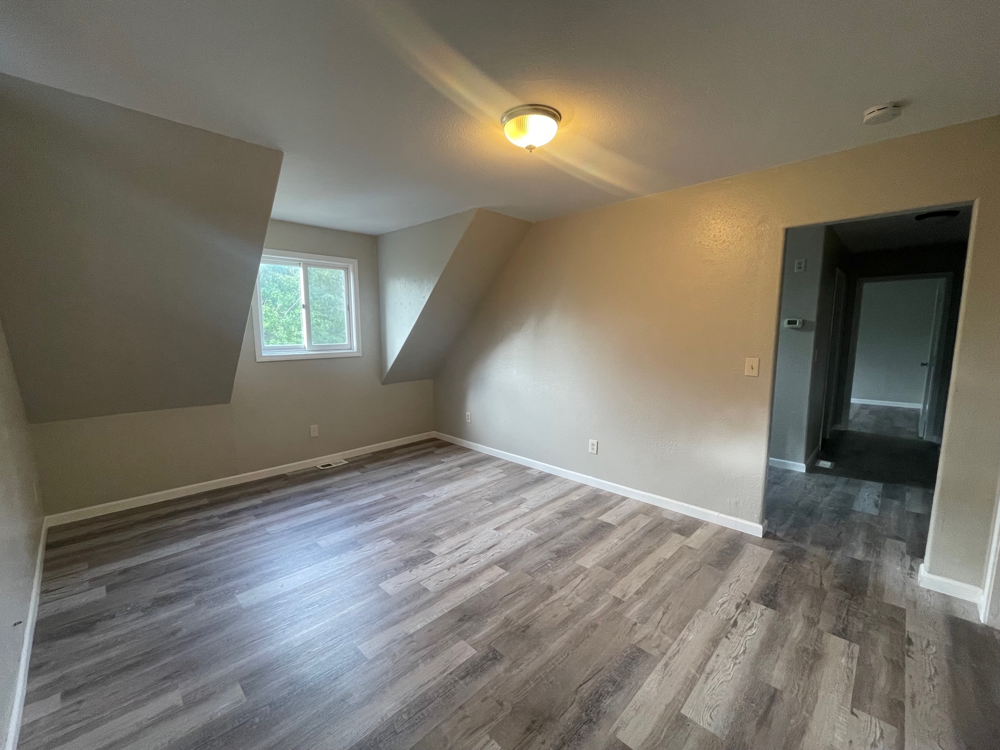 5901 East Beaver Avenue