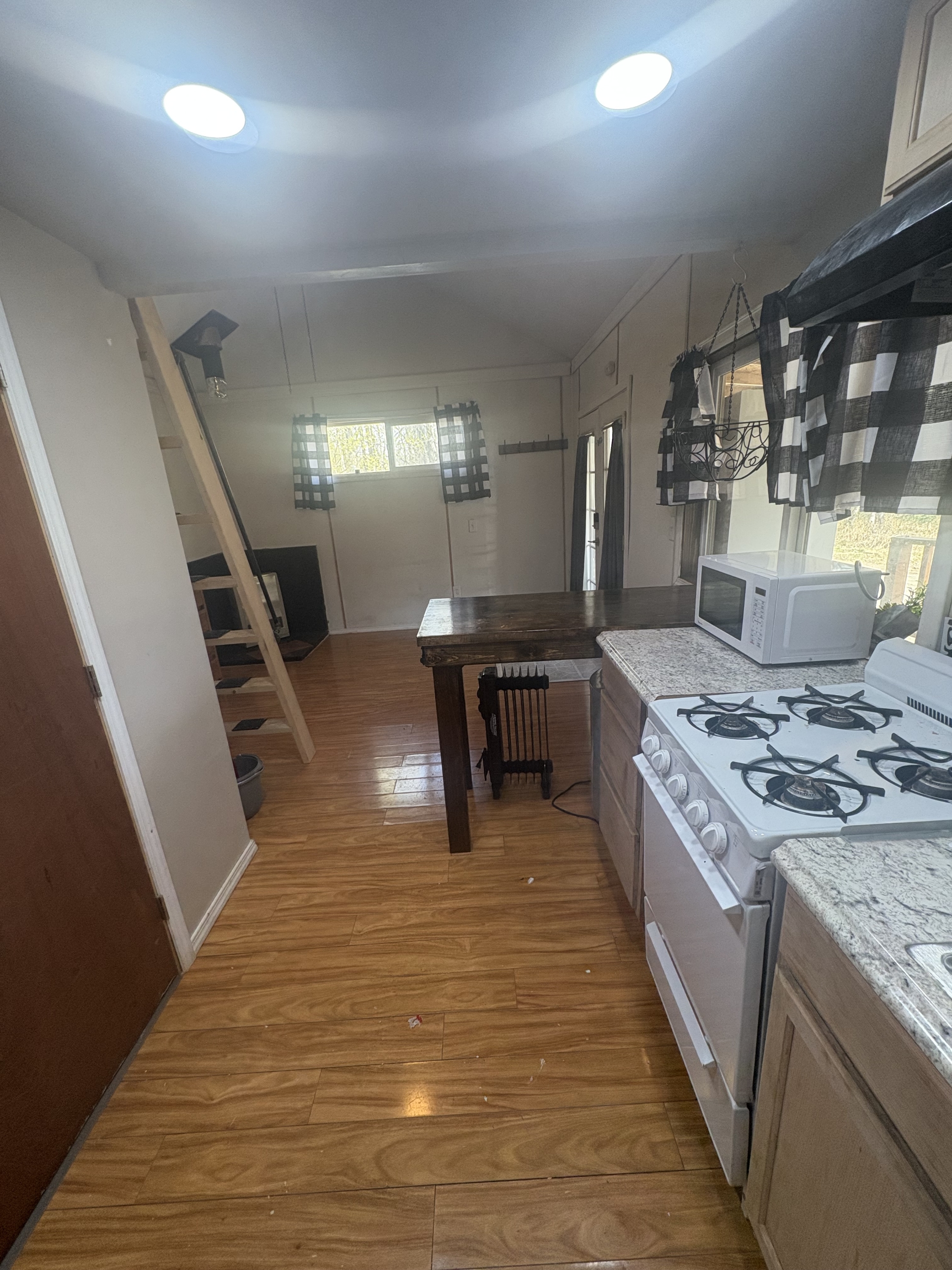 Property thumbnail image